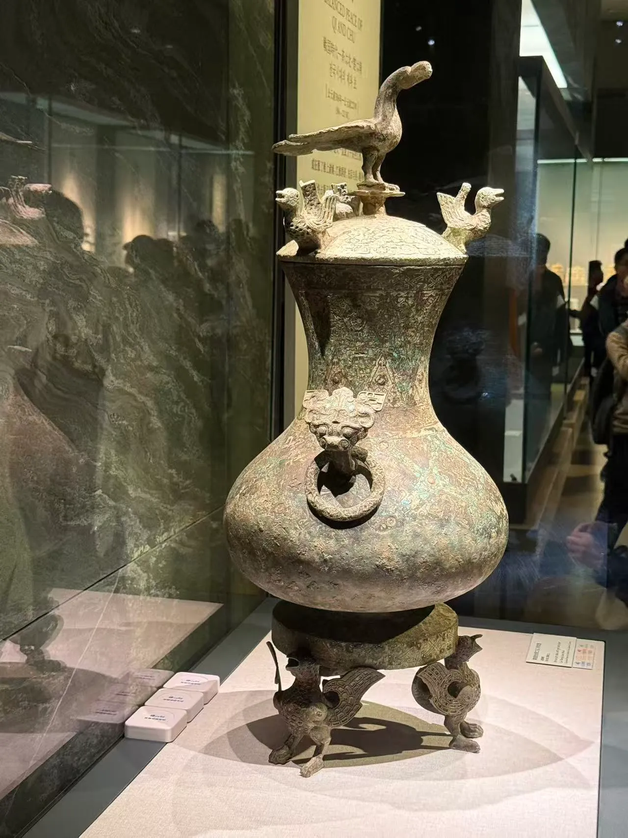 bronzepot